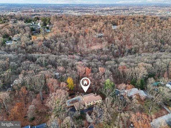 400 Highview Drive, Wayne PA 19087