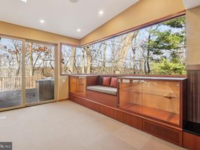 400 Highview Drive, Wayne PA 19087