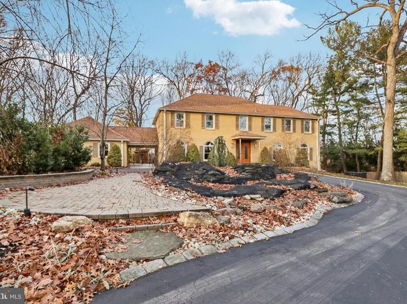 400 Highview Drive, Wayne PA 19087