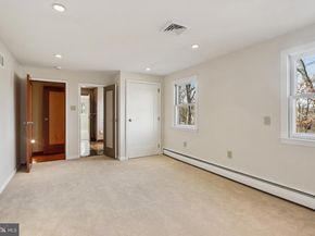 400 Highview Drive, Wayne PA 19087