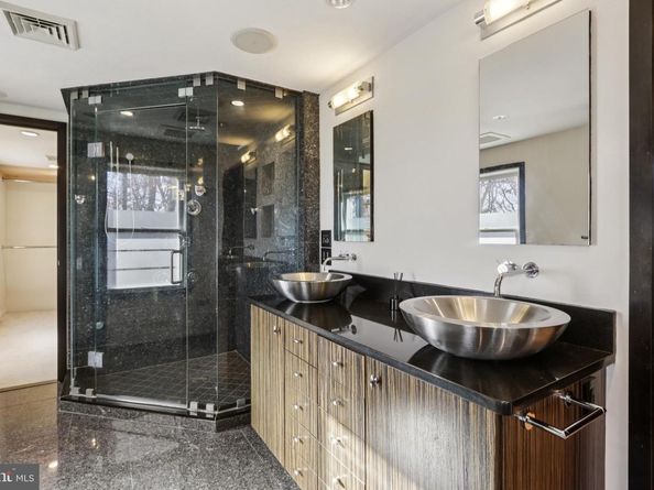 400 Highview Drive, Wayne PA 19087