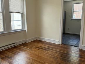 669 Long Lane, Upper Darby PA 19082