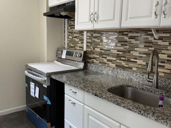 669 Long Lane, Upper Darby PA 19082