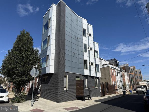 2521 E Dauphin Street, Philadelphia PA 19125