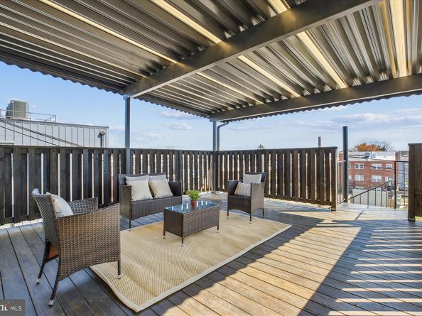 329 15TH Street NE, Washington DC 20002