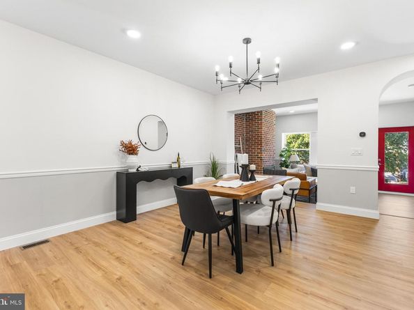 329 15TH Street NE, Washington DC 20002