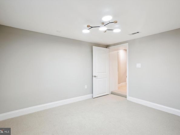 329 15TH Street NE, Washington DC 20002