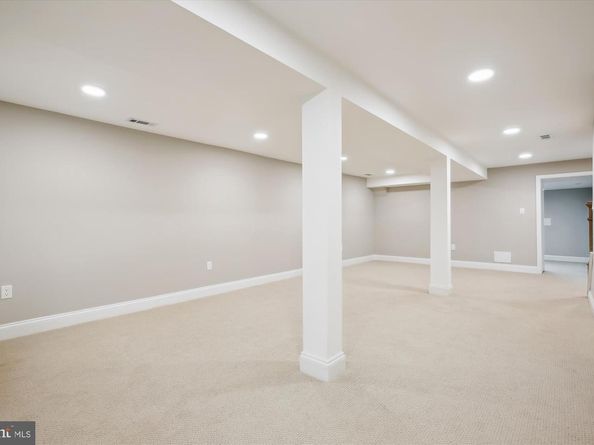 329 15TH Street NE, Washington DC 20002