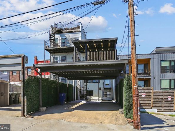 329 15TH Street NE, Washington DC 20002