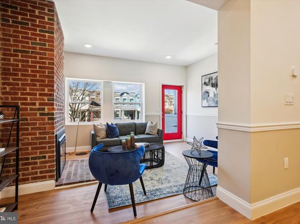 329 15TH Street NE, Washington DC 20002