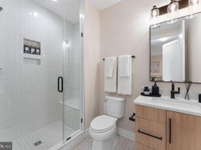 1622 Chain Bridge Road, Mclean VA 22101