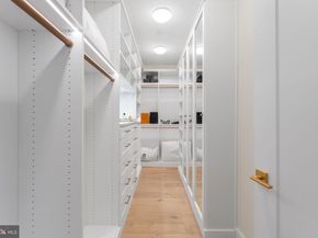1622 Chain Bridge Road, Mclean VA 22101