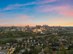 1622 Chain Bridge Road, Mclean VA 22101