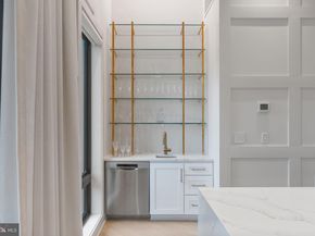 1622 Chain Bridge Road, Mclean VA 22101