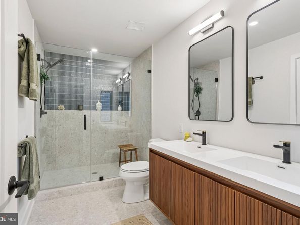 3407 W Lippincott Street, Philadelphia PA 19132