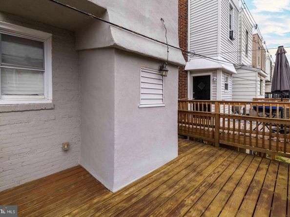 1741 Georges Lane, Philadelphia PA 19131