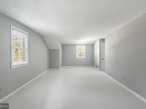 657 Walker Road, Wayne PA 19087