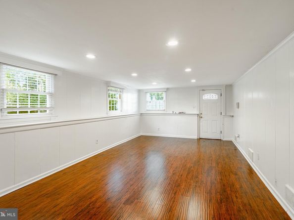 657 Walker Road, Wayne PA 19087