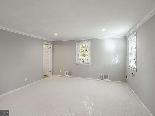 657 Walker Road, Wayne PA 19087