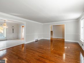 657 Walker Road, Wayne PA 19087