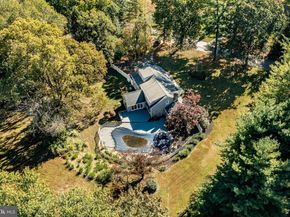 657 Walker Road, Wayne PA 19087