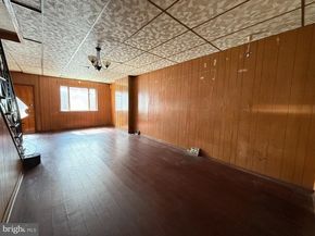 639 Durfor Street, Philadelphia PA 19148