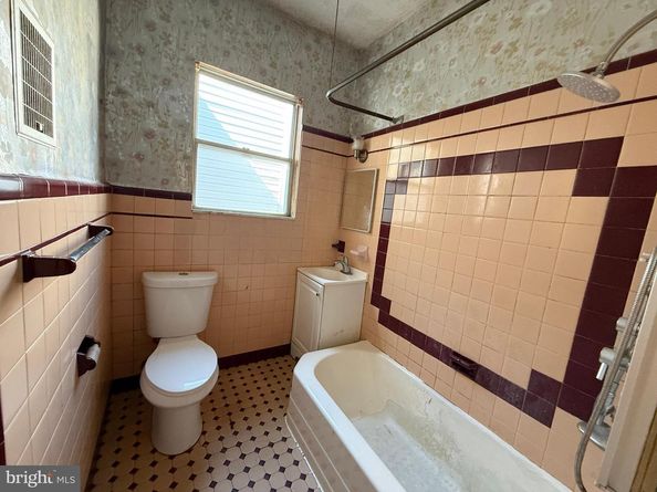 639 Durfor Street, Philadelphia PA 19148