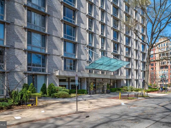 940 25TH Street NW 612S, Washington DC 20037
