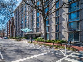 940 25TH Street NW 612S, Washington DC 20037