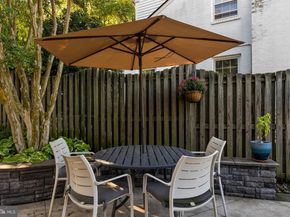 205 Vassar Place, Alexandria VA 22314