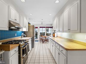 205 Vassar Place, Alexandria VA 22314