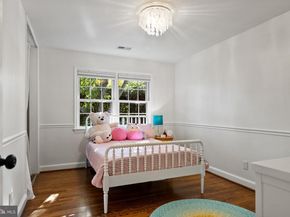 205 Vassar Place, Alexandria VA 22314