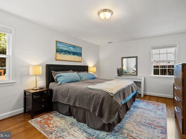 205 Vassar Place, Alexandria VA 22314
