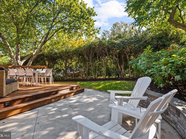 205 Vassar Place, Alexandria VA 22314
