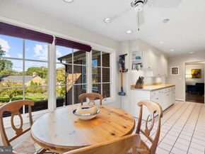 205 Vassar Place, Alexandria VA 22314