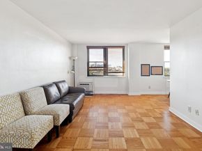 2601 Pennsylvania Avenue 848, Philadelphia PA 19130