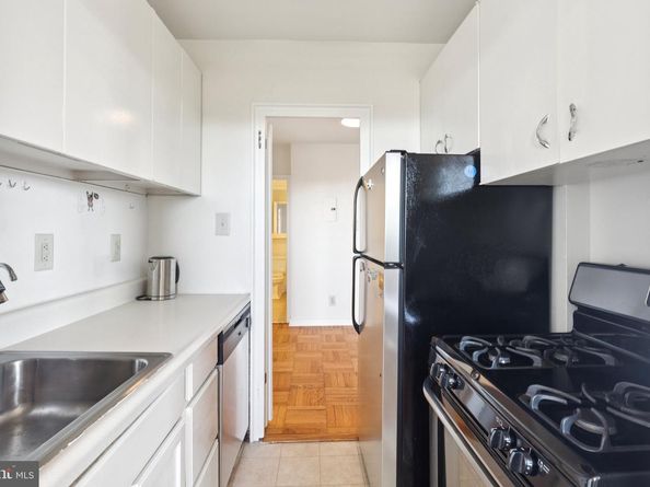 2601 Pennsylvania Avenue 848, Philadelphia PA 19130