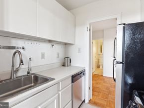 2601 Pennsylvania Avenue 848, Philadelphia PA 19130