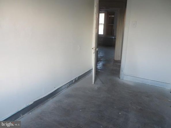 5340 W Oxford Street, Philadelphia PA 19131