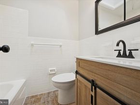 11830 Basile Road, Philadelphia PA 19154