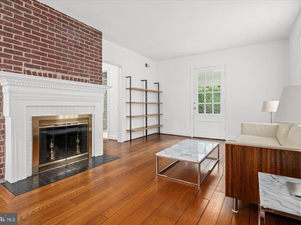 5018 V Street NW, Washington DC 20007