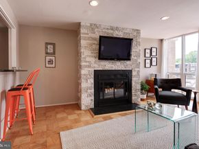 1642 Chimney House Road, Reston VA 20190