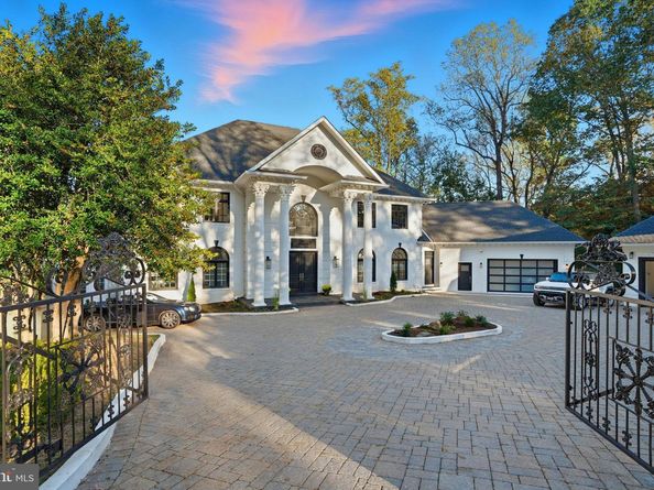 703 Potomac Knolls, Mclean VA 22102