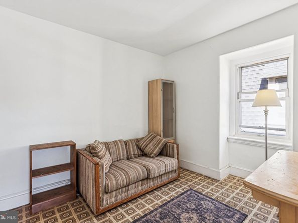 4812 Beaumont Avenue, Philadelphia PA 19143