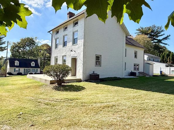 2437 Patane Avenue, Abington PA 19001