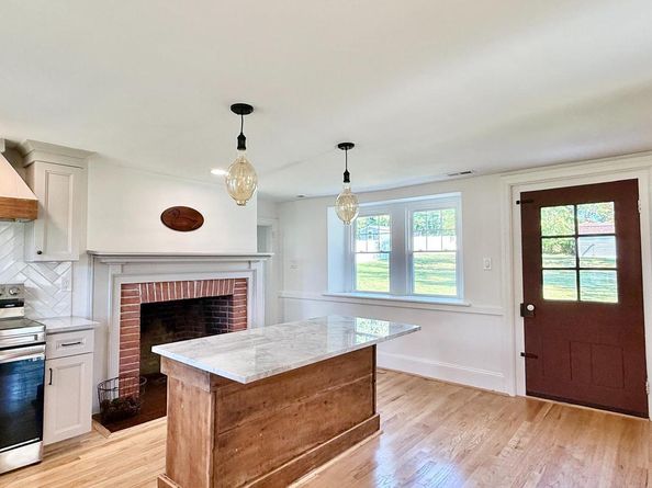 2437 Patane Avenue, Abington PA 19001