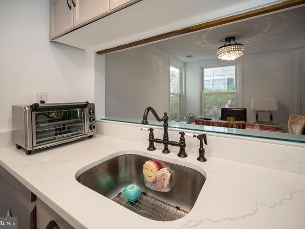 2921 S Woodley Street 1, Arlington VA 22206