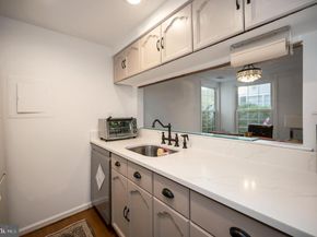 2921 S Woodley Street 1, Arlington VA 22206