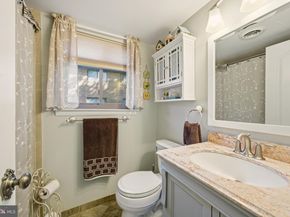 844 Putnam Boulevard 61A, Wallingford PA 19086