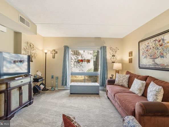 844 Putnam Boulevard 61A, Wallingford PA 19086